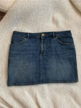 H&M Blue Denim Mini Skirt